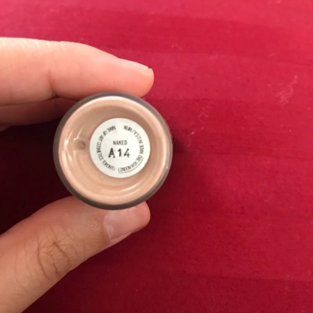 Mac cosmetics - Picture 2 of 3